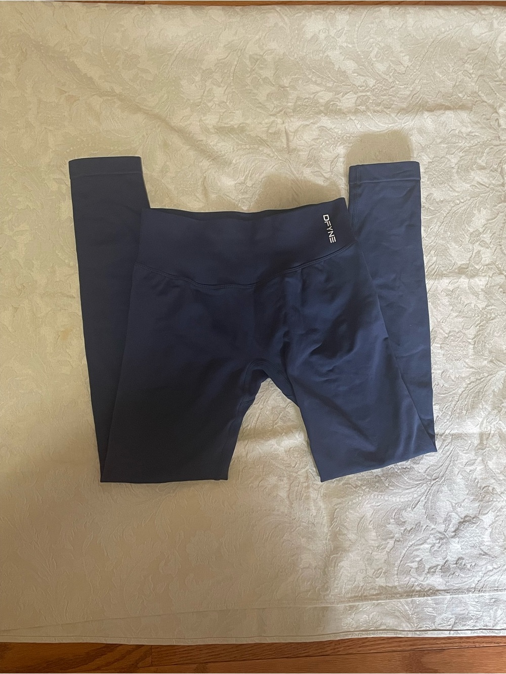 Dfyne blue scrunch leggings - Picture 3 of 6